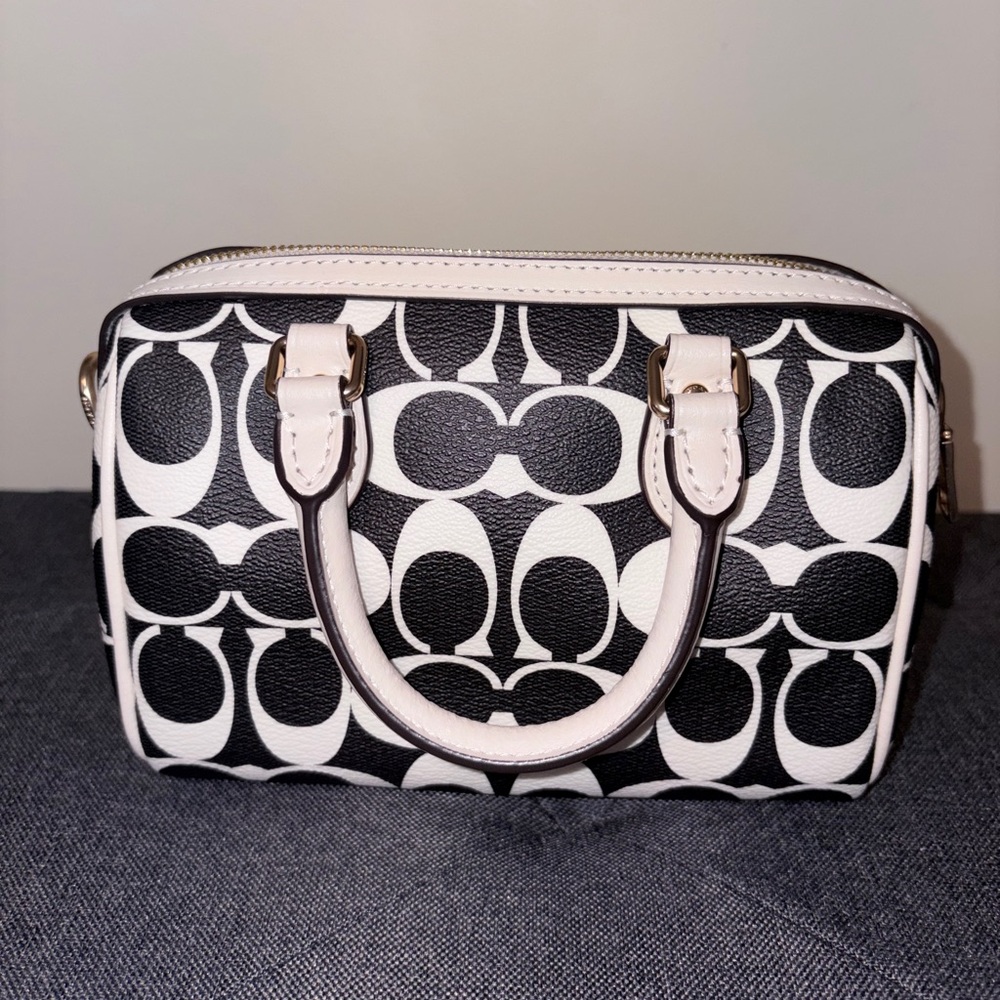 NWT Coach Mini Rowan Crossbody In Signature Canvas CO960 - Picture 6 of 8
